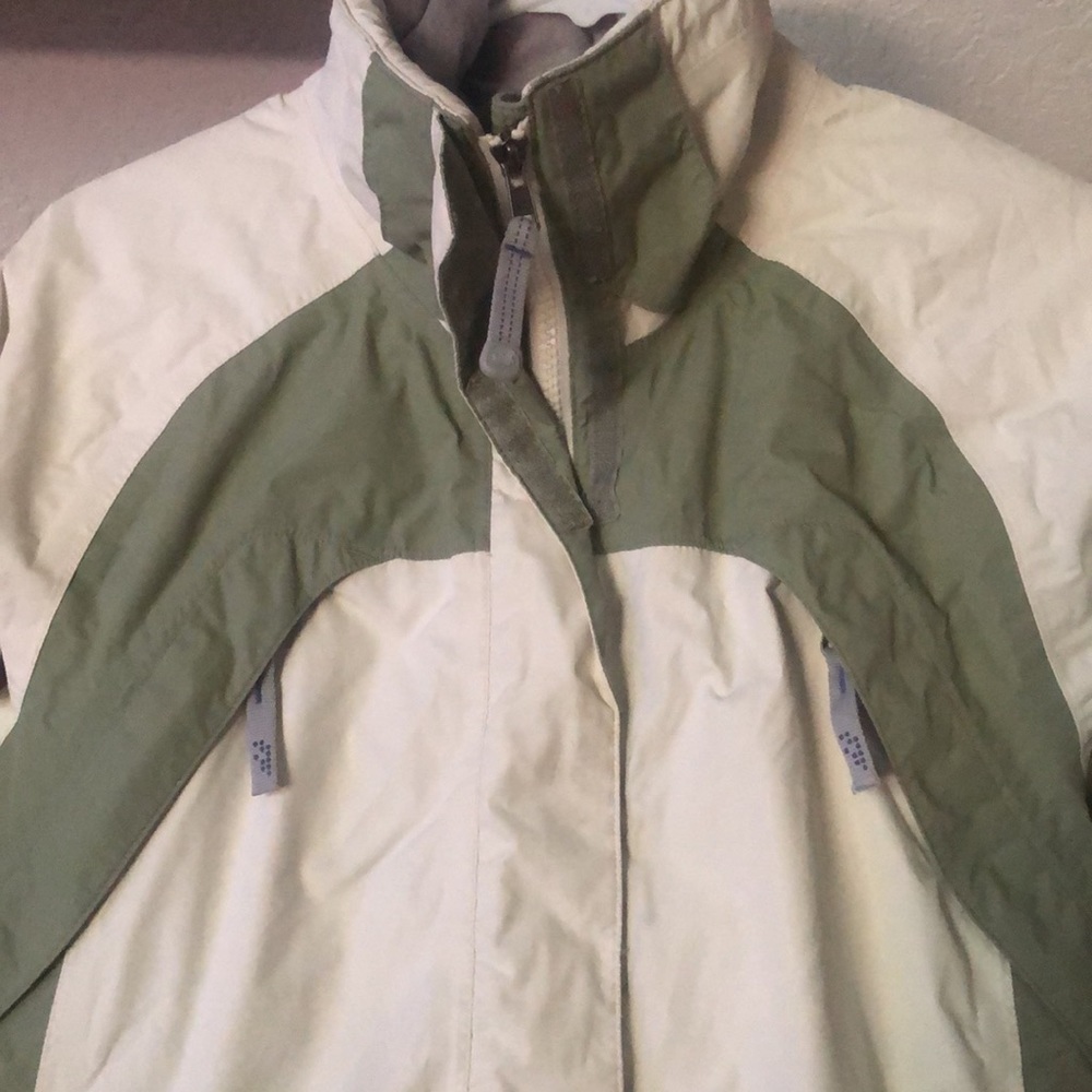 The North Face winter coat p2422 - Picture 5 of 12